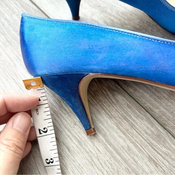 Vintage Tai Silk Satin Heel Pump Made in Taiwan - Picture 13 of 15